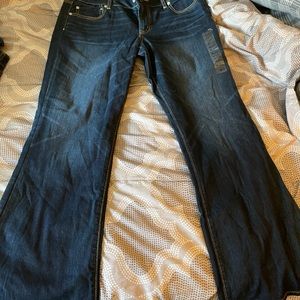 Women’s American Eagle Jeans Size 16